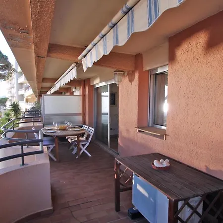 Maxime Apartment